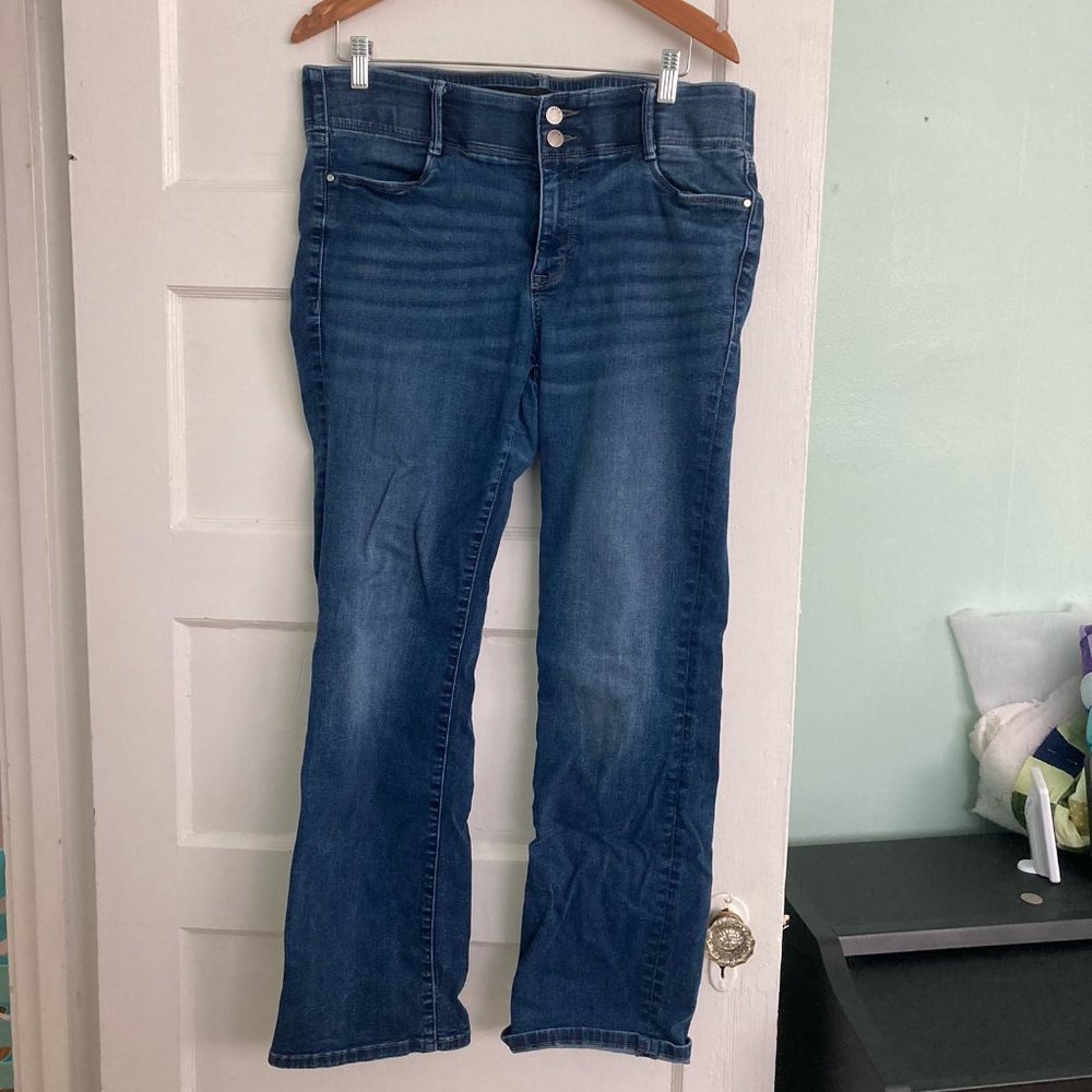 Apt 9 Blue Bootcut Jeans Size 16